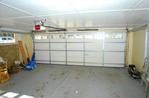 17.Garage