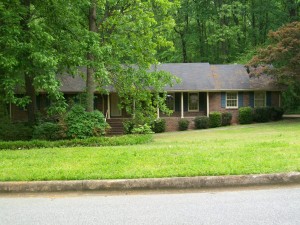 2360 Oxbow Circle Front