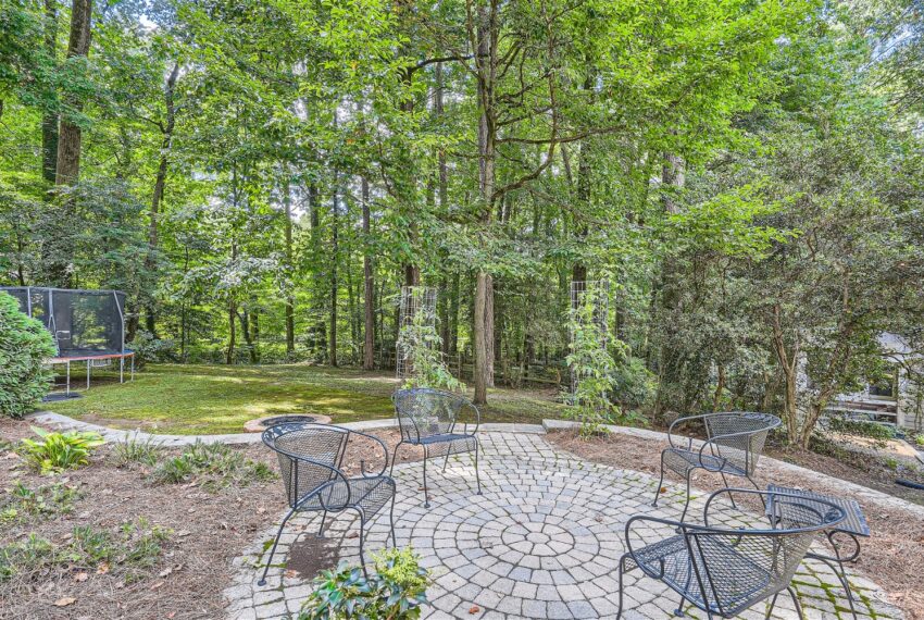 2456 Helmsdale Drive NE - Web Quality - 037 - 54 Patio