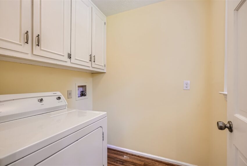 3749 Midvale Road - Web Quality - 025 - 39 Laundry Room