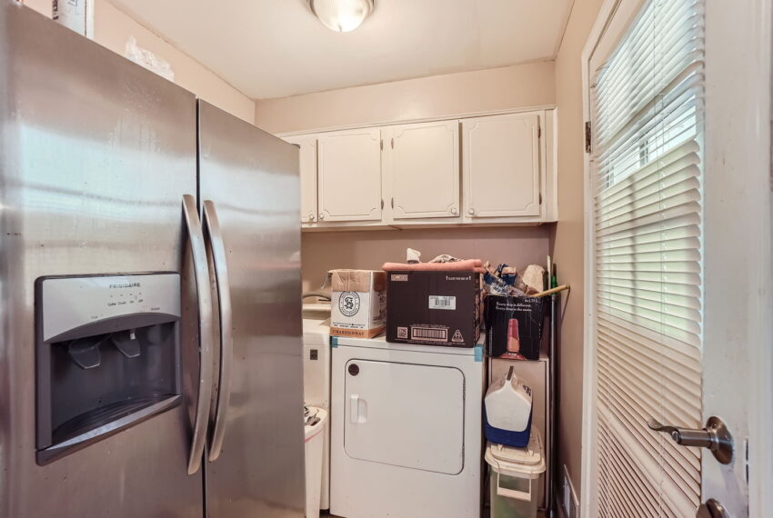 3088 Galangale Way - Web Quality - 022 - 21 Laundry Room