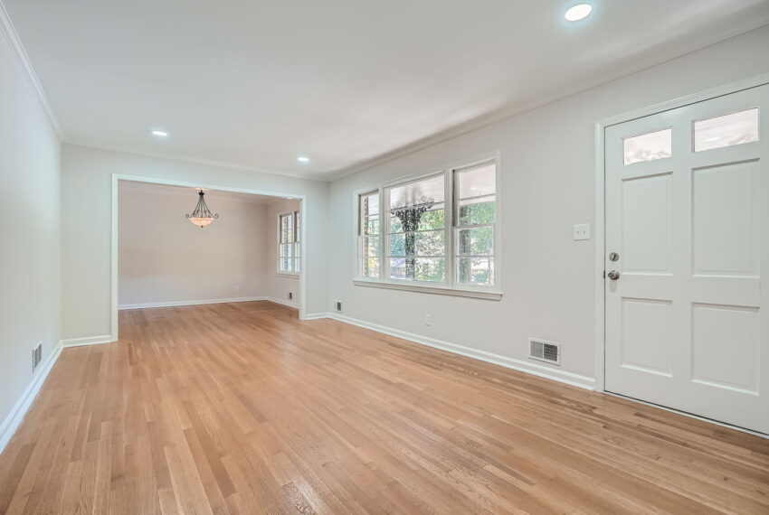 3132 Randolph Rd NE - Web Quality - 005 - 13 Living Room