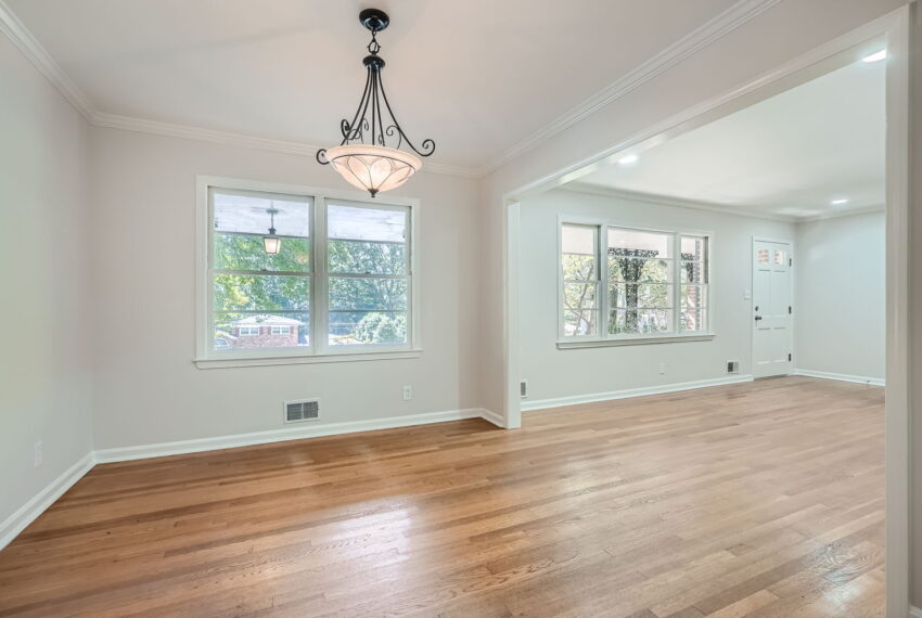 3132 Randolph Rd NE - Web Quality - 008 - 18 Dining Room