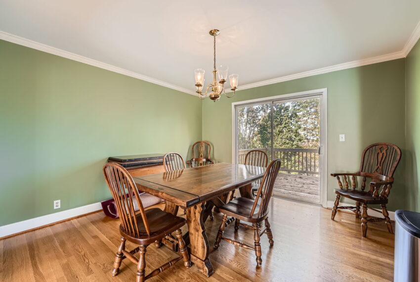 2958 Applewood Ct NE - Web Quality - 007 - 07 Dining Room