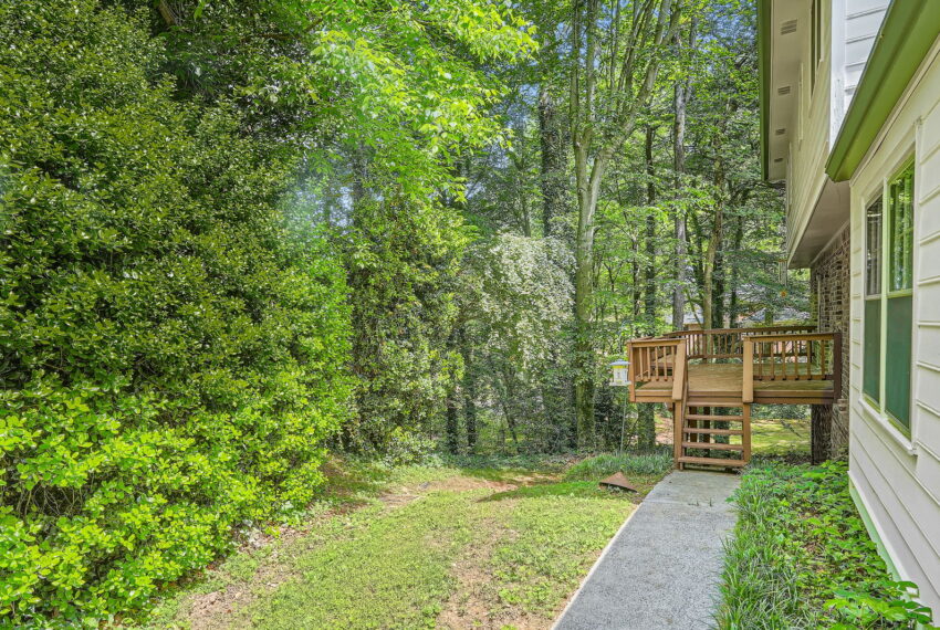 2034 Starfire Dr NE - Web Quality - 035 - 57 Backyard