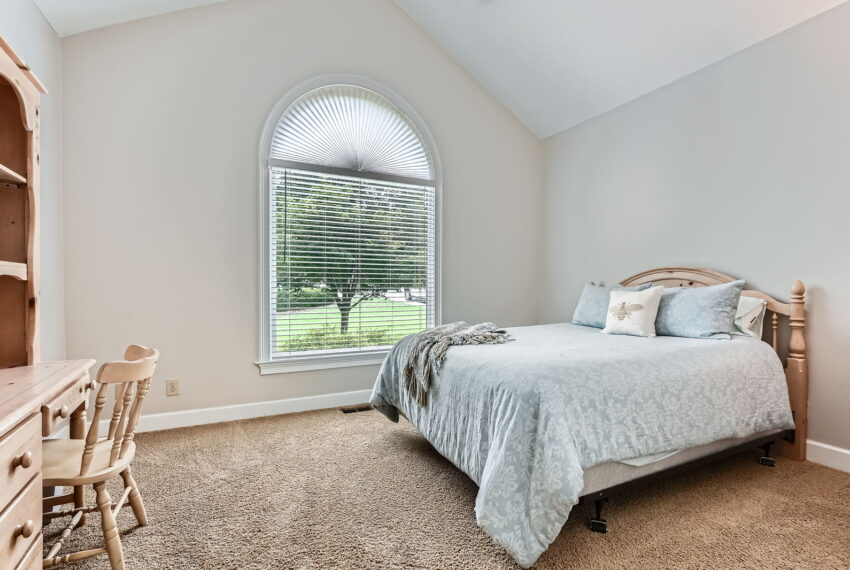 2676 Varner Dr NE - Web Quality - 029 - 38 Bedroom