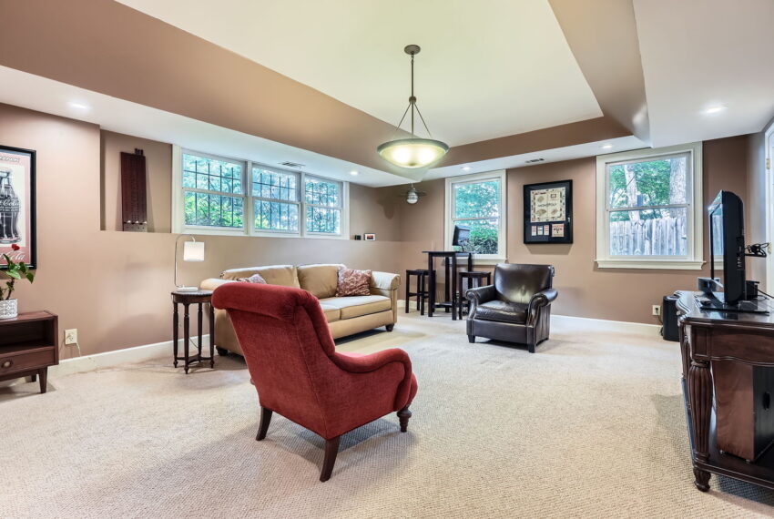2676 Varner Dr NE - Web Quality - 035 - 49 Lower Level Family Room