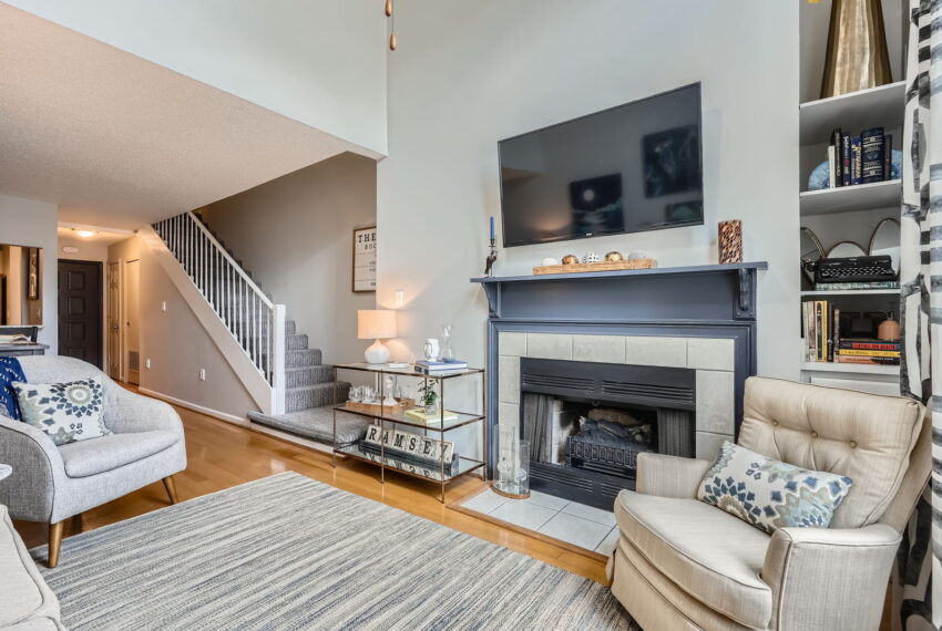 3655 Habersham Rd NE 344 - Web Quality - 013 - 23 Living Room