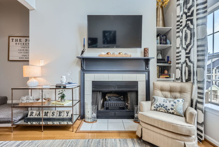 3655 Habersham Rd NE 344 - Web Quality - 015 - 25 Living Room Feature