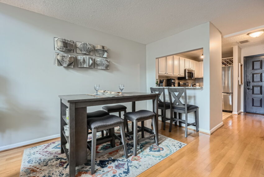 3655 Habersham Rd NE 344 - Web Quality - 019 - 31 Dining Room