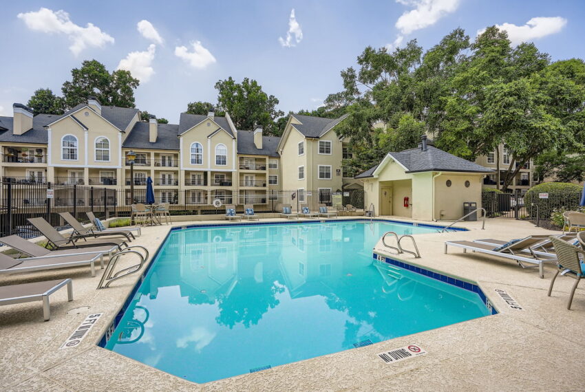 3655 Habersham Rd NE 344 - Web Quality - 040 - 61 Exterior Pool