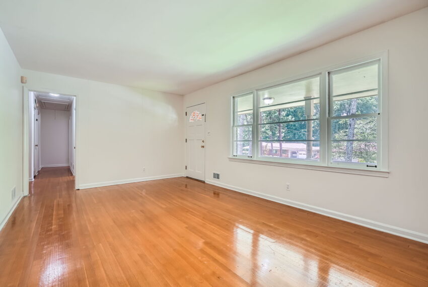 3140 Randolph Rd NE - Web Quality - 012 - 13 Living Room
