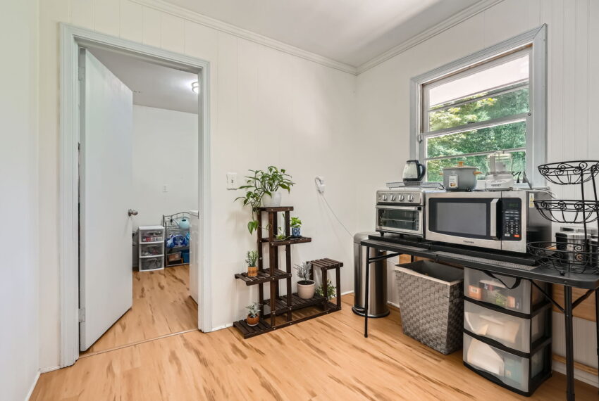 3140 Randolph Rd NE - Web Quality - 020 - 25 Breakfast Area