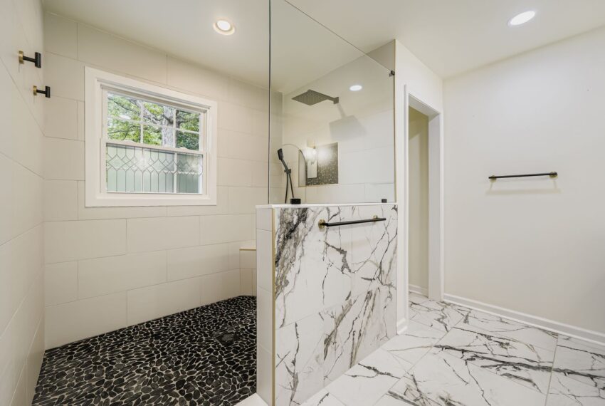 3202 Bolero Drive - Web Quality - 021 - 22 2nd Floor Primary Bathroom