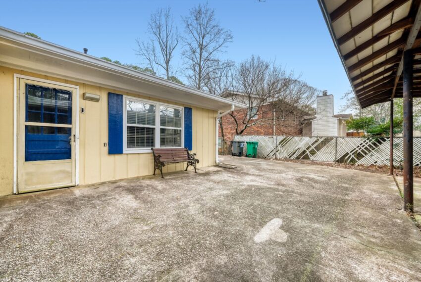 4103 Chamblee Tucker Rd - Web Quality - 027 - 26 Exterior Rear