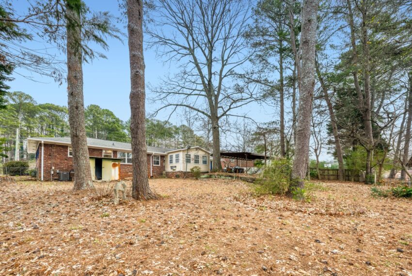 4103 Chamblee Tucker Rd - Web Quality - 029 - 28 Exterior Rear