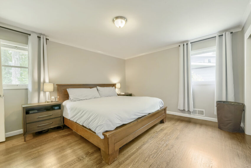 2632 Braithwood Rd NE - Web Quality - 018 - 18 Bedroom