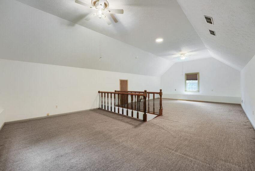 3115 Queens Walk - Web Quality - 030 - 25 Bedroom