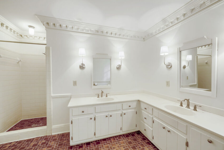 4099 Northlake Creek Cove - Web Quality - 020 - 20 Primary Bathroom